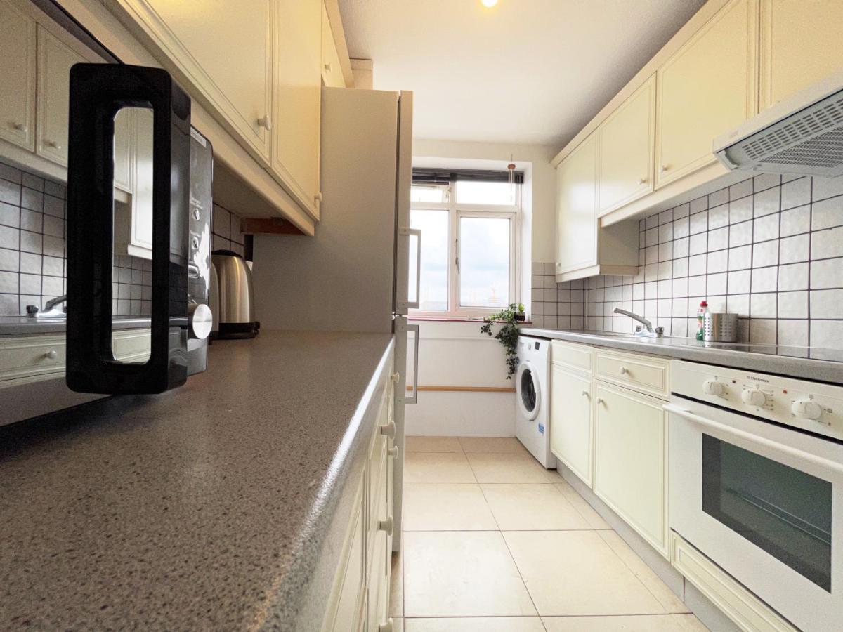 Sophie Place In Vauxhall - 3 Double Beds, 1 Sofa Bed, Spacious London Eksteriør billede