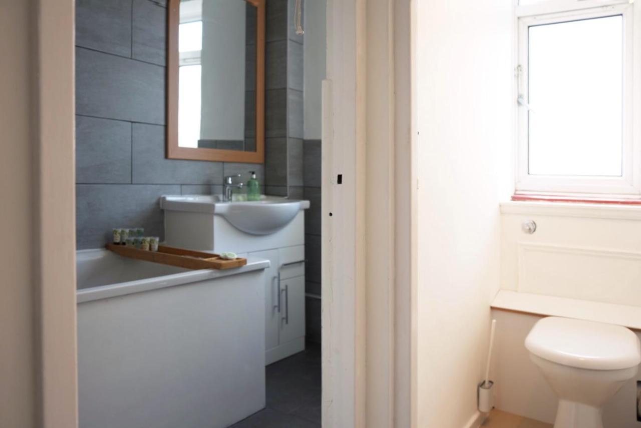 Sophie Place In Vauxhall - 3 Double Beds, 1 Sofa Bed, Spacious London Eksteriør billede