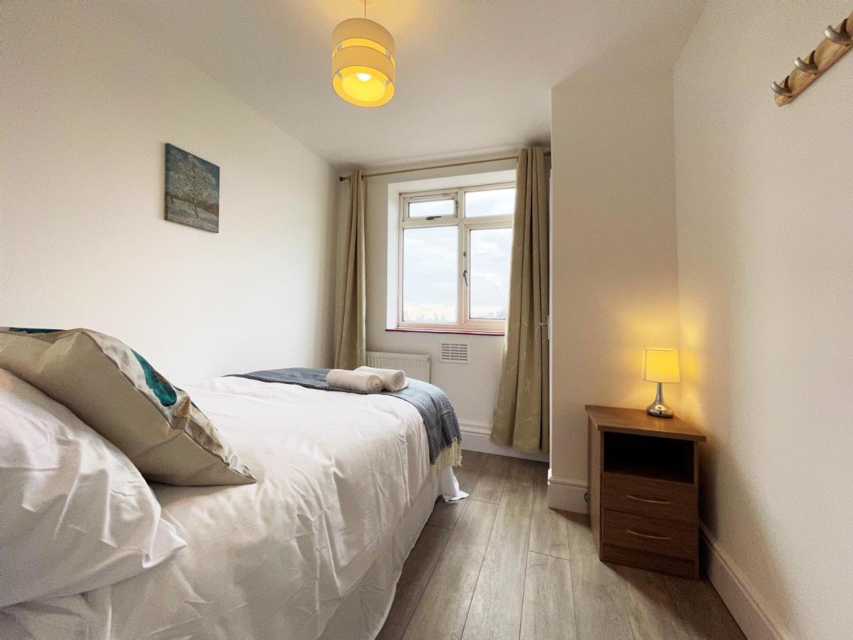 Sophie Place In Vauxhall - 3 Double Beds, 1 Sofa Bed, Spacious London Eksteriør billede