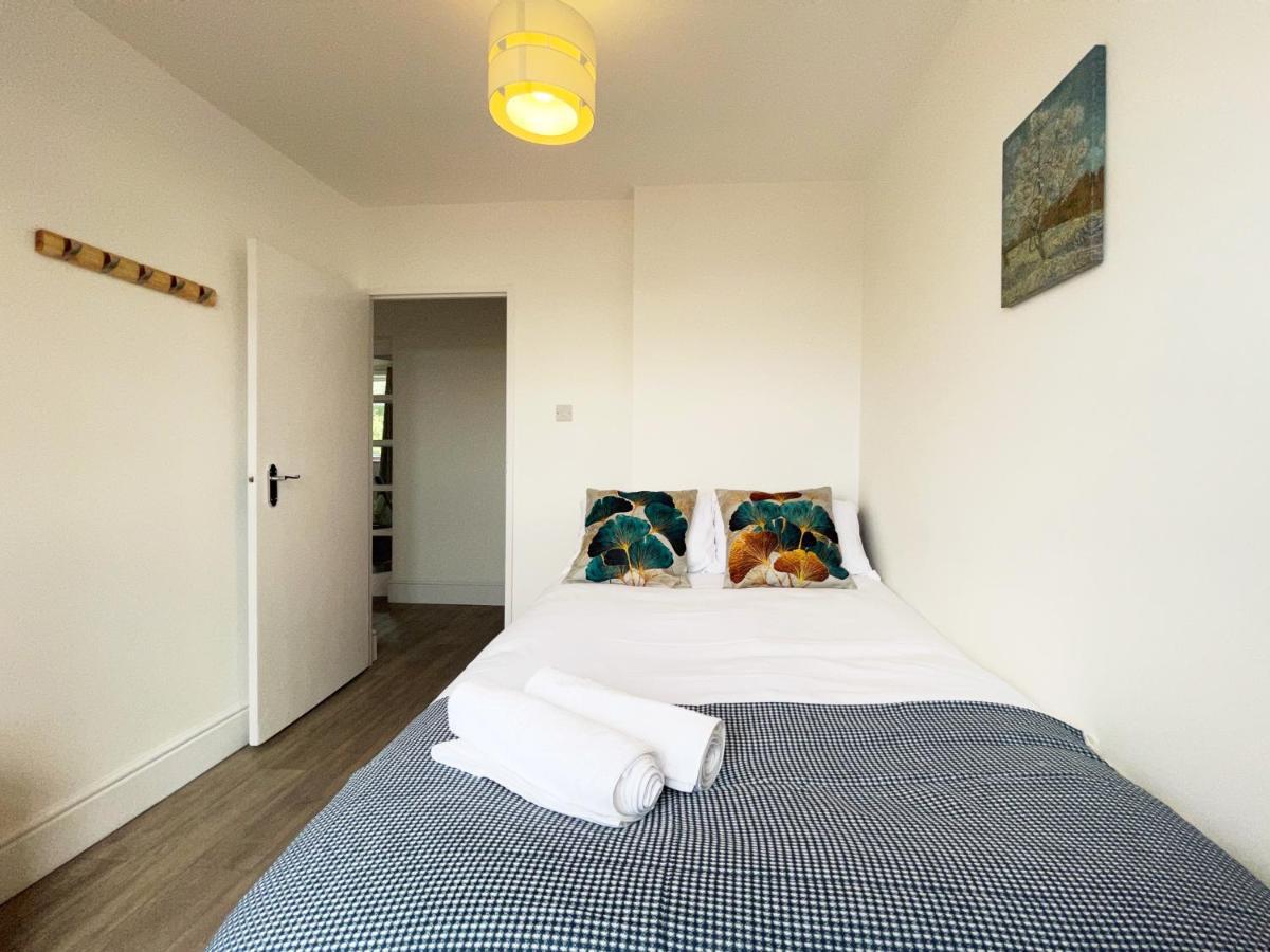 Sophie Place In Vauxhall - 3 Double Beds, 1 Sofa Bed, Spacious London Eksteriør billede